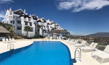 Spectacular 2 Bedroom Apartment For Sale In La Cala Hill Club